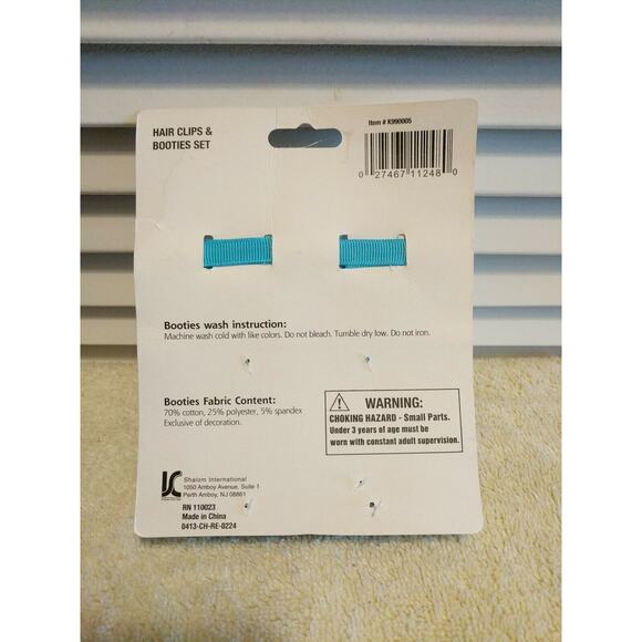 Wee Tots Newborn Blue and White Hair Clips And Booties Socks Pair Set NWT - Picture 8 of 8